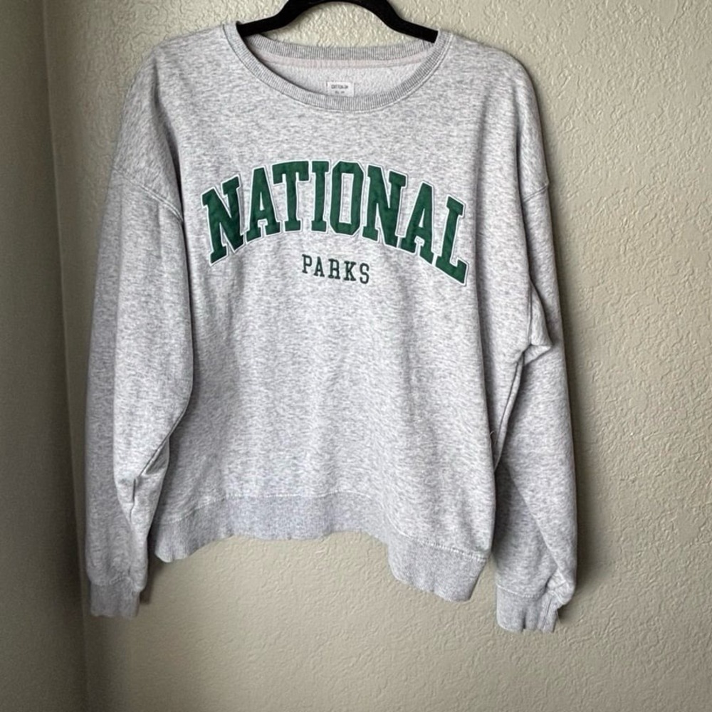 Women's Pullover Gray National Parks Sweatshirt Size XS